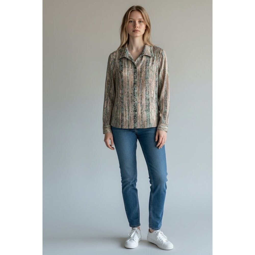 Christopher Banks Women's Multicolor Buttoned Shirt